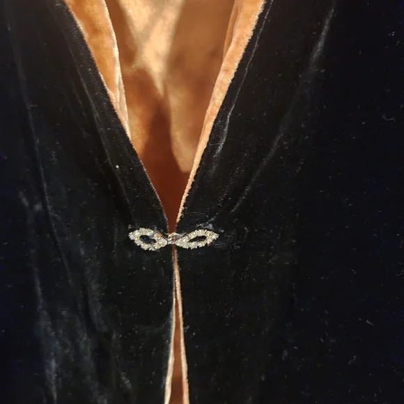 Soft Surroundings Black and Tan Blazer - Picture 3 of 5